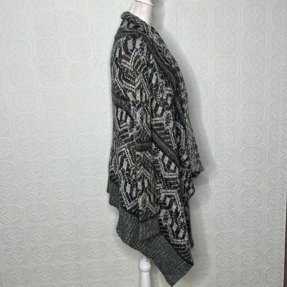 Anthropologie Sweater | Staring at Stars Anthro Aztec Drape Front Cardig… - Picture 2 of 10